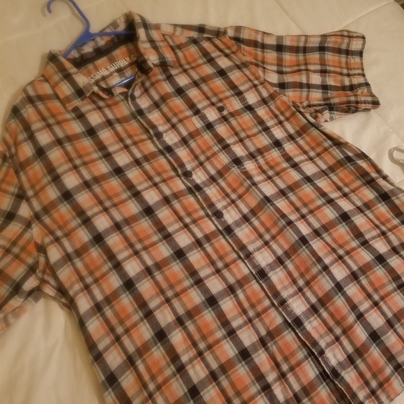 Linen button down - Picture 3 of 3